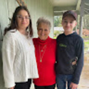 Meet your Posher, Christine